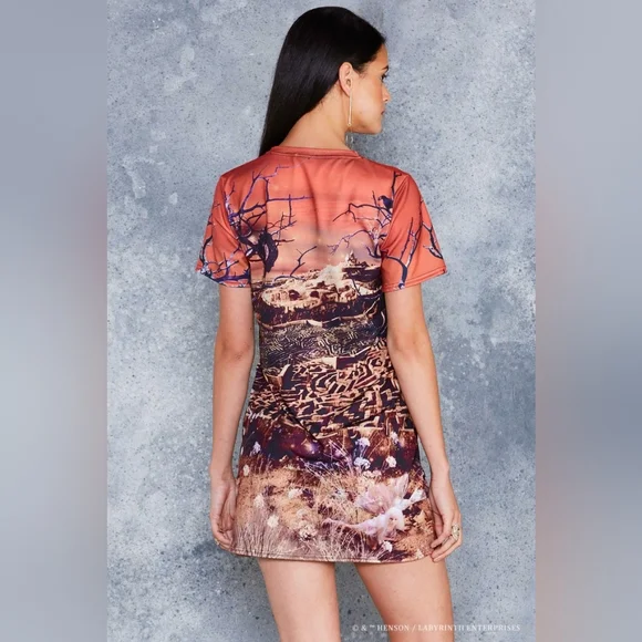 BLACKMILK TURN BACK TEE DRESS LABYRINTH XL - Picture 2 of 9